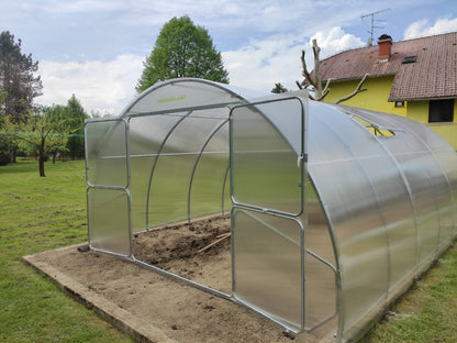 Gewächshaus GAUDI 4.0 m – 4/6 mm Polycarbonat oder Stahlrahmen | 0,67/1 m Bogenabstand