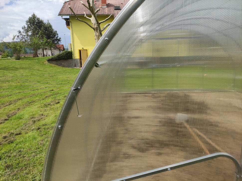 Gewächshaus GAUDI 4.0 m – 4/6 mm Polycarbonat oder Stahlrahmen | 0,67/1 m Bogenabstand