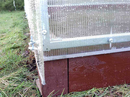 Gewächshaus MAESTRO 4 m breit – 4 oder 6 mm Polycarbonat, verzinkter Stahl & Metallriemen