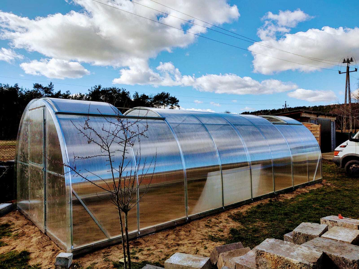 Gewächshaus LIDER 3 m mit 4/6 mm Polycarbonat – Metallriemen