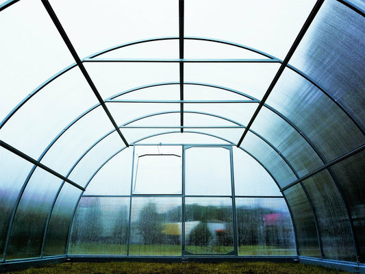 Gewächshaus MAESTRO 4 m breit – 4 oder 6 mm Polycarbonat, verzinkter Stahl & Metallriemen