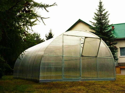 Gewächshaus MAESTRO 4 m breit – 4 oder 6 mm Polycarbonat, verzinkter Stahl & Metallriemen