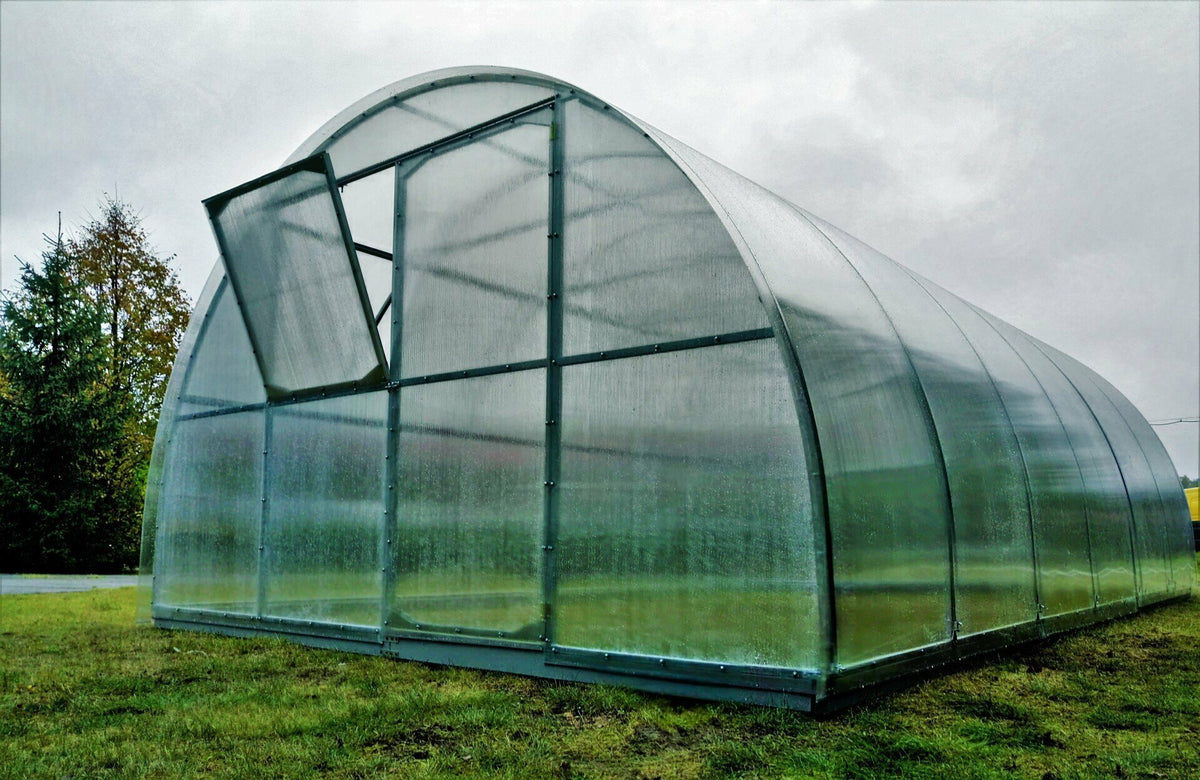Gewächshaus PERFEKT 4 m breit – 4/6 mm Polycarbonat, 0,66 m Bogenabstand & Metallriemen