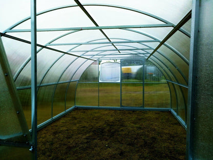 Gewächshaus PERFEKT 4 m breit – 4/6 mm Polycarbonat, 0,66 m Bogenabstand & Metallriemen
