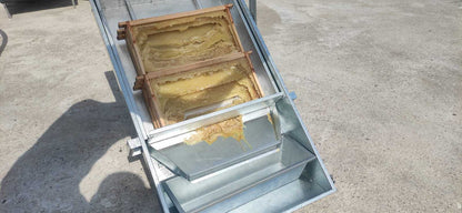 Sonnenwachsschmelzer aus Edelstahl & Stahl – für bis zu 6 Dadant
