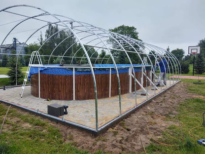 Tunnelgewächshaus 7 m breit mit 6 mm Polycarbonat – Rundbogen-Gewächshaus & Poolüberdachung