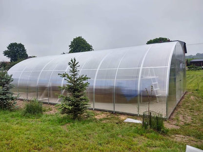 Tunnelgewächshaus 7 m breit mit 6 mm Polycarbonat – Rundbogen-Gewächshaus & Poolüberdachung