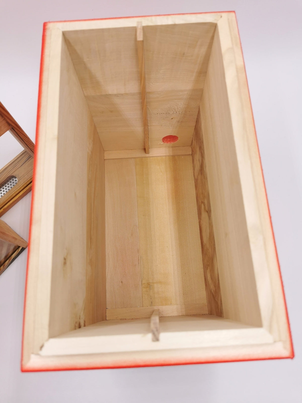 Schutzhaus für 2 EWK – Holz, mit Deckel, 4 Farben | Königinnenzucht