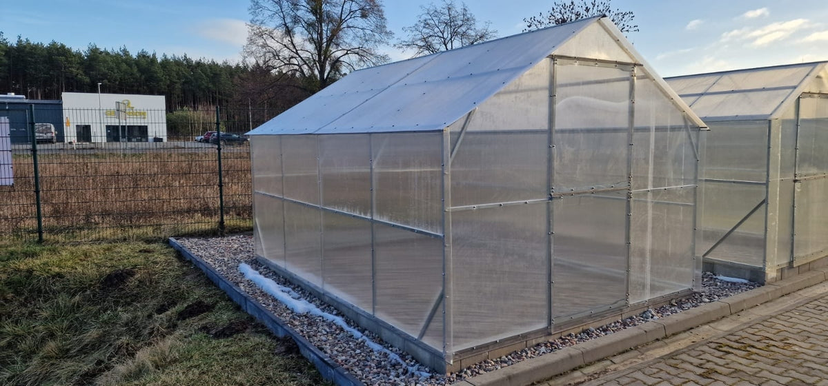Gewächshaus ZEFIR MAX 3 × 4 m mit 6 mm Polycarbonat – 12 m², verzinkter Stahlrahmen