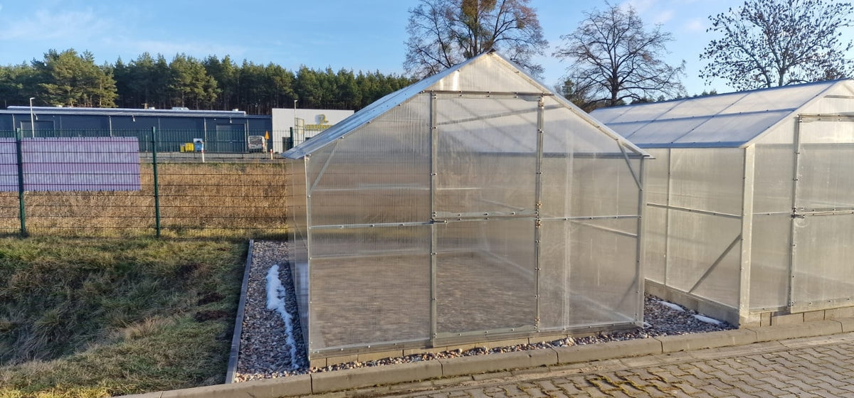 Gewächshaus ZEFIR MAX 3 × 4 m mit 6 mm Polycarbonat – 12 m², verzinkter Stahlrahmen