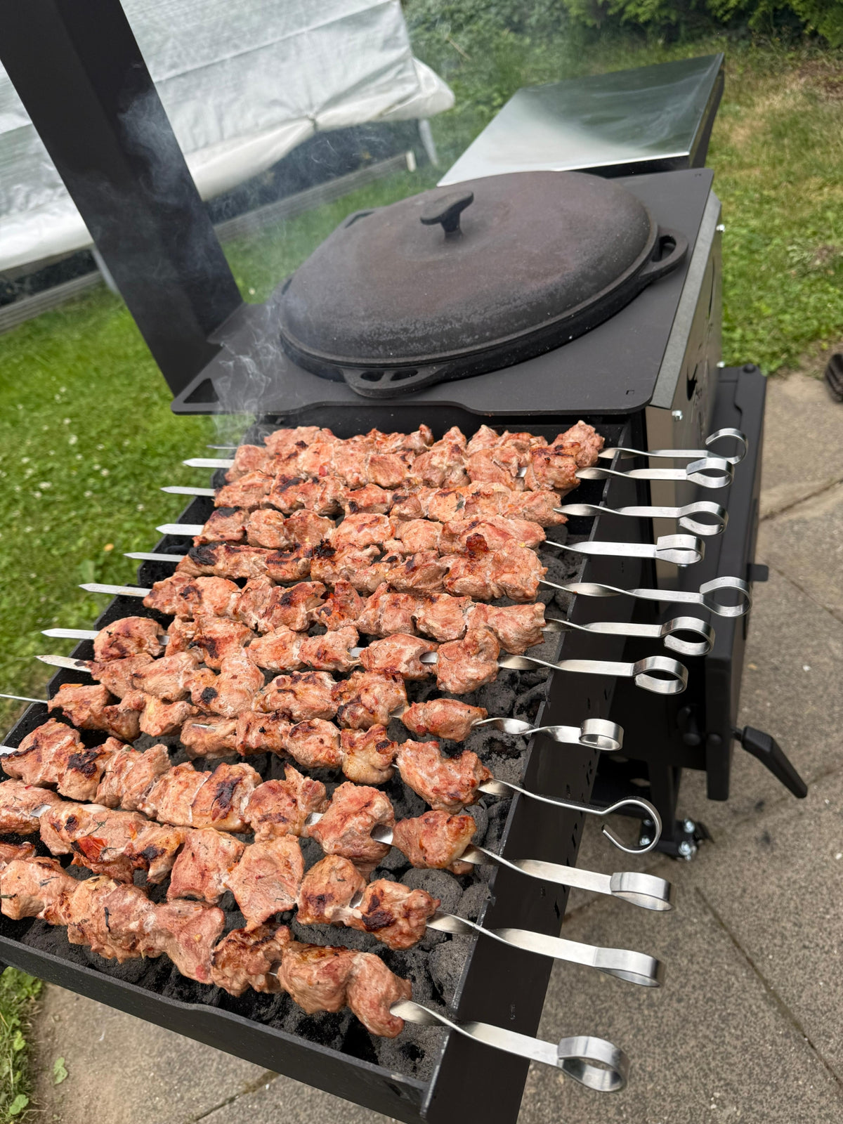 Kasan Grill 2-in-1 mit Mangal & Ofen – 5 mm Stahl, fahrbar, für Kazan/Kessel