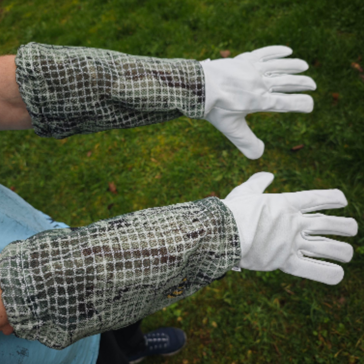 Premium Imkerhandschuhe aus Rindleder – 3-lagig, Camogrün