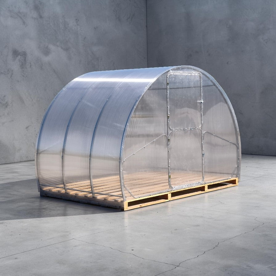 Gewächshaus GAUDI 3 m – 4/6 mm Polycarbonat oder Stahlrahmen, Bogenabstand 1,0 / 0,67 m